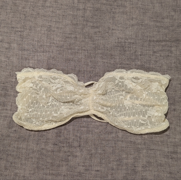 Free People Strapless Bra Lace Essential Bandeau Bralette White Size S NWT - Picture 3 of 5
